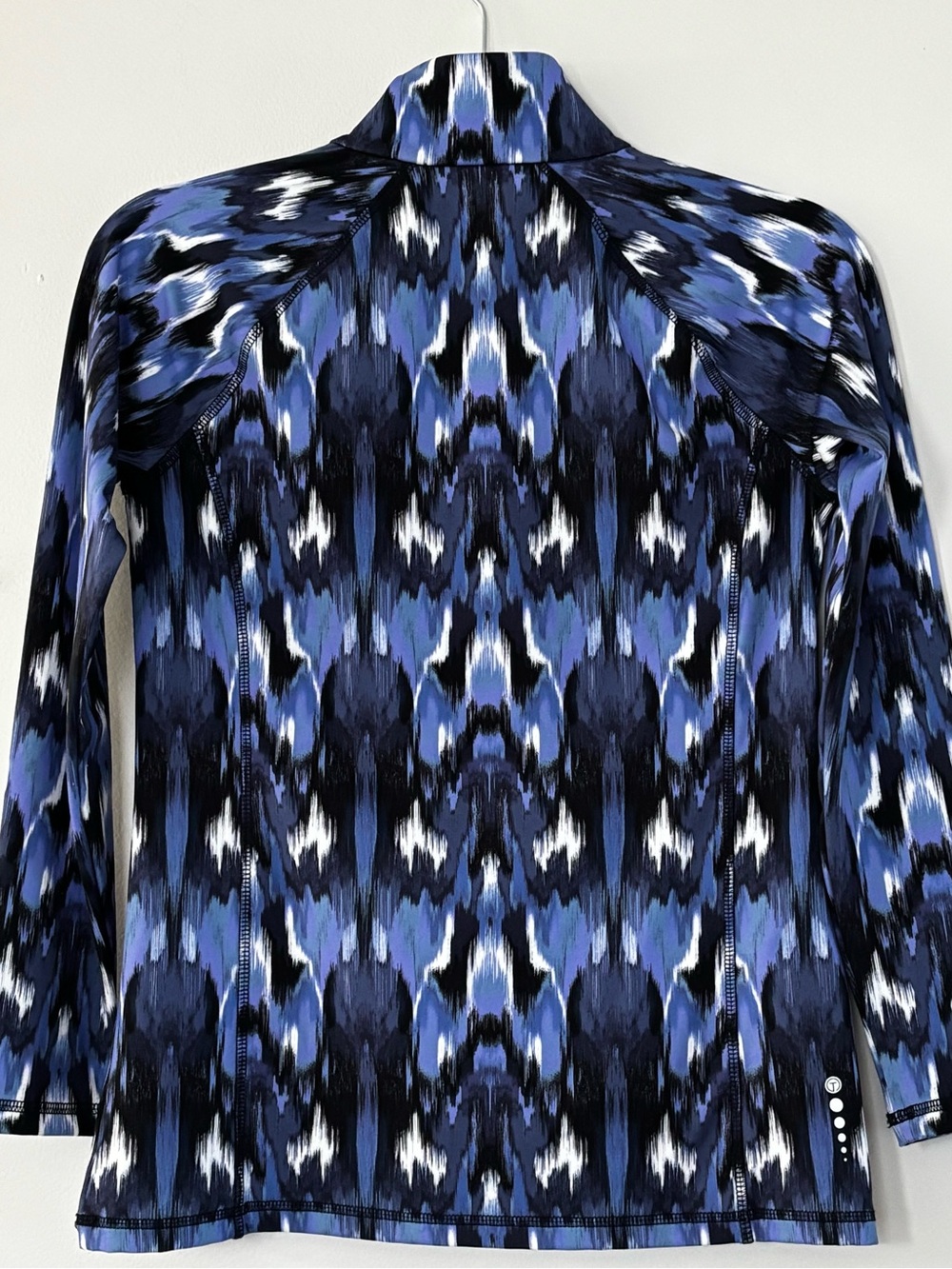 Talbots Blue and Black Patterned Womens Long-Sleeve Active Wear